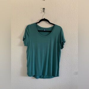 Ripskirt Everyday T-Shirt Women's Medium Stretch Casual Scoop Neck Pullover